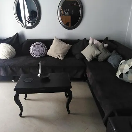 Karolou Dil Luxury And Business Apartment *
