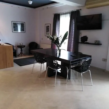 Karolou Dil Luxury And Business Apartment *