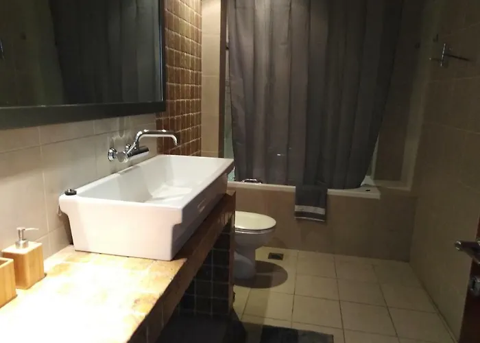 Hotel Karolou Dil Luxury And Business